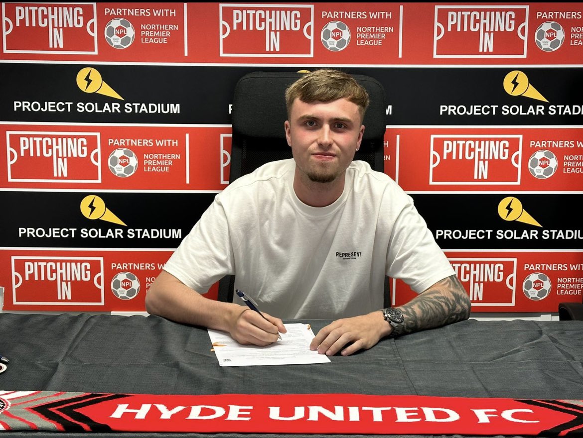 GustoSportsMgt's tweet image. ✍🏻 Deal Done ✍🏻

@BaileyTommo1 signs for Hyde United on a 1 year deal, another good platform to show his ability, a good step forward in his career as he continues to add numbers to his game ⚽️

Go smash it Bailey 🤝

#teamgusto #dealdone #bails #hyde