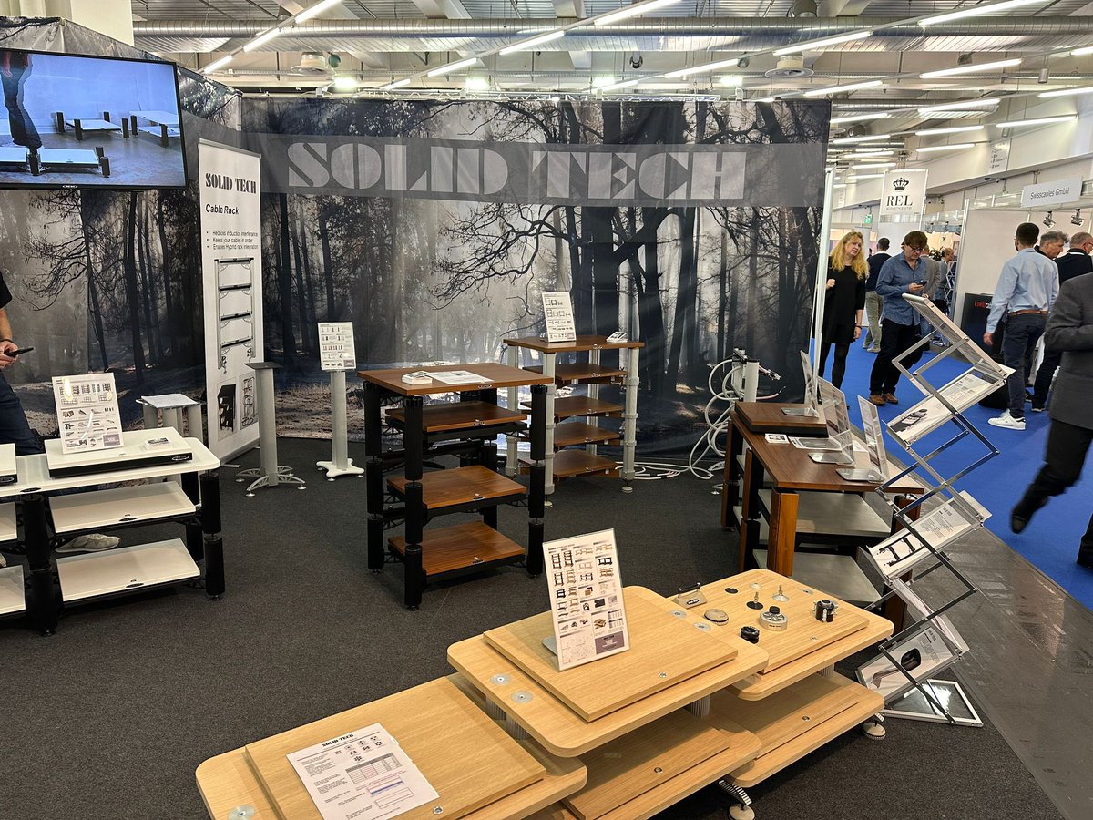 Absolute_Hi_End's tweet image. Solid Tech display at Munich High End Show 2023 by High End Society

 #solidtech #solidtechrack #munichhighend2023 @highendsociety