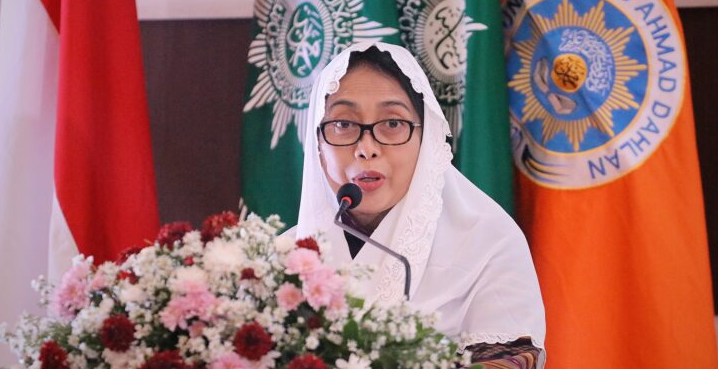 muhammadiyah's tweet photo. Menteri Bintang menyatakan supaya Risalah Perempuan Berkemajuan dapat dijadikan rujukan dan pedoman bagi Kementerian PPPA dalam memajukan perempuan seantero nusantara.

https://t.co/tJ74bDFrmD

#Perempuan #Aisyiyah #Muhammadiyah #Milad106Aisyiyah https://t.co/PuffjgkdTX