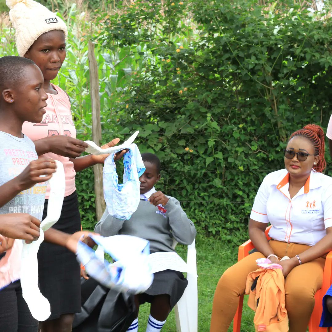 TunawezaEmpower's tweet photo. Menstrual hygiene is vital to the empowerment &amp; well-being of girls &amp; women. It is about more than just access to sanitary pads. It is also about ensuring girls &amp; women live in an environment that values &amp; supports their ability to manage their menstruation with dignity
#Tunaweza https://t.co/SoHNr4A994