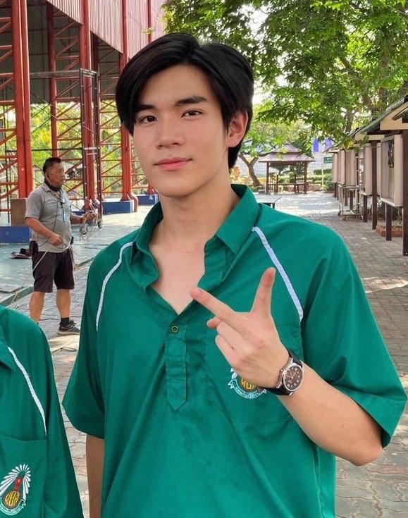fis94's tweet photo. คือกอแอแก หล่อจังอะ 😭🙏🏻 https://t.co/rMgGq7PcST