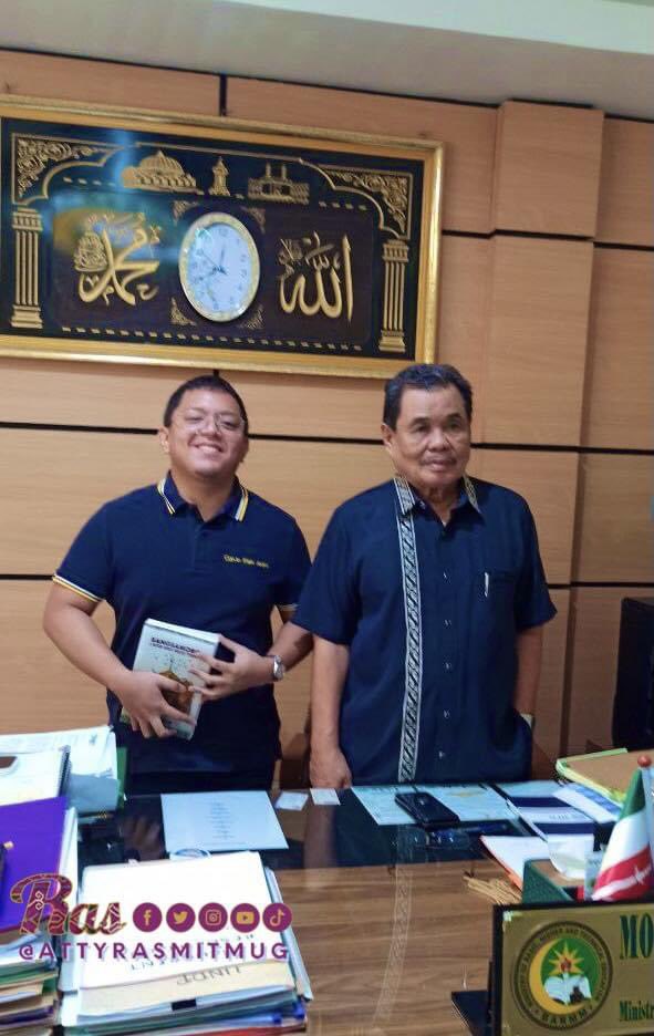 AttyRasMitmug's tweet photo. Basilan Board Member Amin Hataman together with our staff visited MBHTE Minister Mohagher Iqbal for an interview. #lateuploads https://t.co/nsc8fY7Xu6