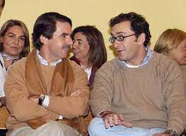 GorkaKB's tweet photo. Estic fart de la campanya -políticament pornogràfica- del PP amb les llistes de @ehbildu, removent el passat i utilitzant barroerament la memòria de les víctimes per erosionar el contrincant polític. I com q no tenen cap intenció de fer marxa enrera, crec q he de dir quelcom. https://t.co/PBNnBlyBvN
