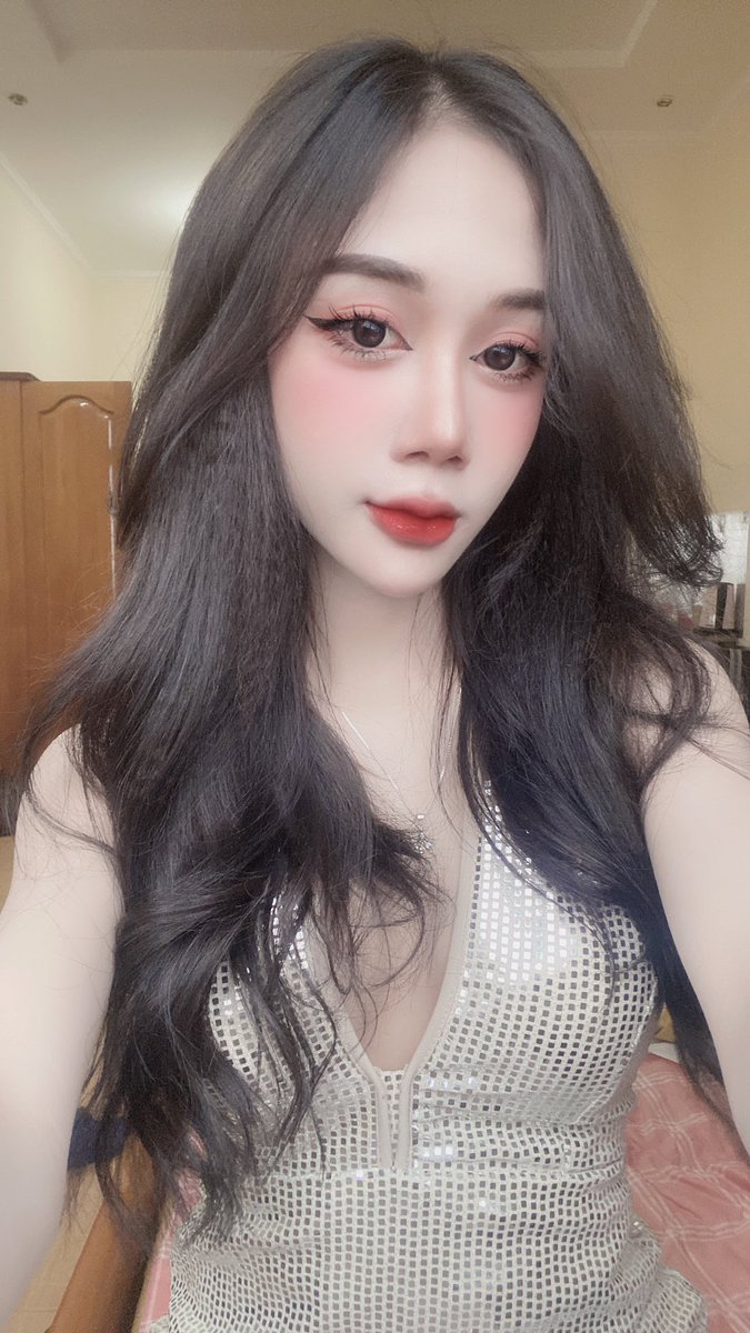 hatrang0506's tweet photo. Nhận kèo bay xả khu vực Sg ạ https://t.co/W2I3KOAlUT