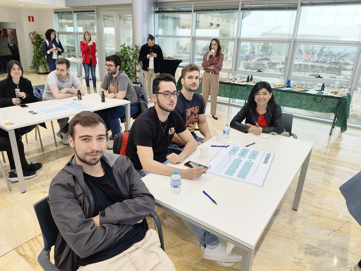 dadesvalencia's tweet photo. Ya empezamos!!
#ODDatathon
@GovernObertVLC
@Inndromeda
@PagodaUveg
@UA_Universidad
@GVAavi
@CtranspaUPV https://t.co/30ZNvt8a0z