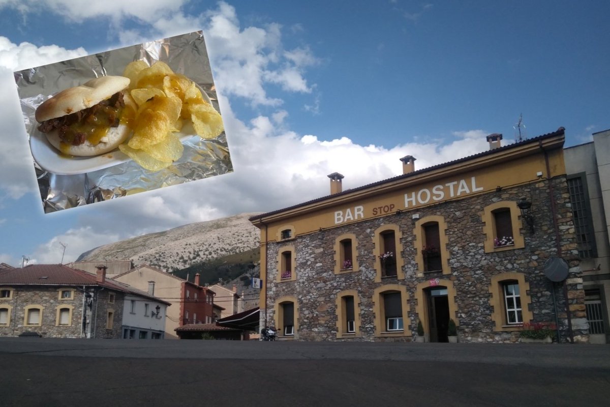 aytovelillarc's tweet photo. El #BarStop se alza #ganador del #concursopinchos celebrado en la #FeriaCazaPescaMedioAmbiente de #VelilladelRíoCarrión gracias a los votos obtenidos por el público. Además, las premiadas con las #cenas son Belinda Marina del Blanco y Maria Jose Andrés. ¡Enhorabuena! https://t.co/kZm8EgoxrE