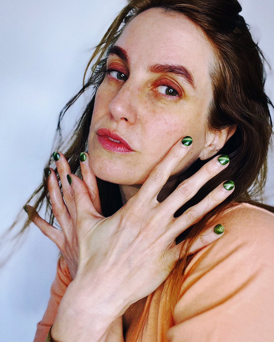 MirijamJeremic's tweet image. Walk On The Wild Side ~ nails by @jadenails_official #cateye ~
•
#castingday #commercial #walkonthewildside #acting #mirijamverenajeremic #badass