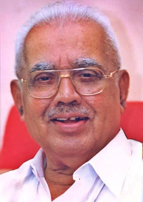pinarayivijayan's tweet photo. Comrade EK Nayanar’s legacy as a Marxist, Chief Minister &amp; Leader of the masses who shaped modern Kerala has been highly inspiring. His memories invigorate us to move forward in our struggles to realise an equal society. Revolutionary tributes to the stalwart! https://t.co/KEDyDgTmix