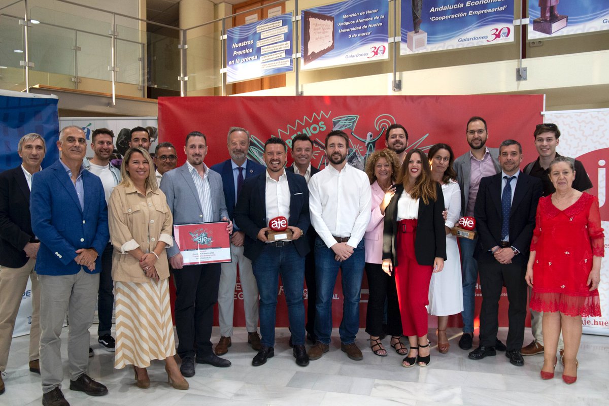🔴 #PremiosAJEHuelva2023 🔴

¡Gracias a todos!

🏆Iniciativa Emprendedora STEMDO ECOSYSTEM
🏆Trayectoria Empresarial GAÑAFOTE
🏅Accésit Iniciativa Emprendedora MUXO POKE
🏅Accésit Trayectoria Empresarial JONATHAN VÉLEZ

¡A seguir luchando! 💪🏽

#PremiosAJEHuelva2023 #AJEsemueve