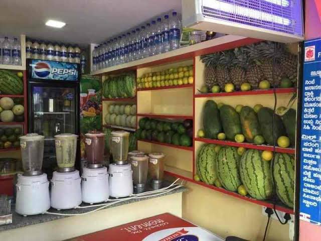 Gowda_Amit's tweet photo. Patient: juice ge sugar beka ??
Me: Bari fruit aste saaku , juice yake ??? 
intake of fruit juice was associated with a 14% higher risk of incident type 2 Diabetes 
https://t.co/6AwlIazykd

@shashiiyengar #MedTwitter #diabeteskarnataka ! https://t.co/sDKr80LQLG