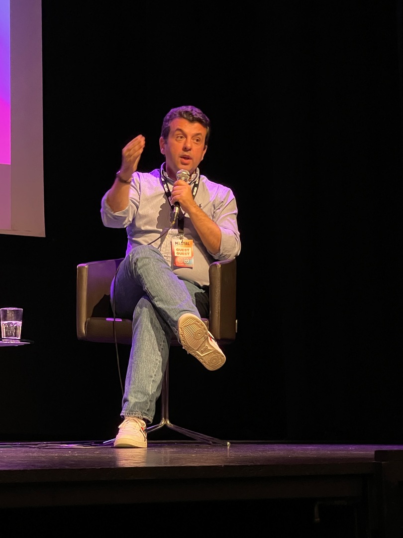 fernandobatista's tweet photo. Ontem estive no Festival Mental a falar sobre Inteligência Artificial e o seu impacto na sociedade. 

Grande partilha do José Maria Alves Pereira, Associado Sénior na Abreu Advogados, do João Vitória, Founder da SHKR e da Teresa Santos, Psicóloga Clínica e Investigadora. https://t.co/9zl5BMlmSc