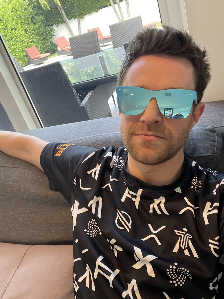 Tom Crown tweet media