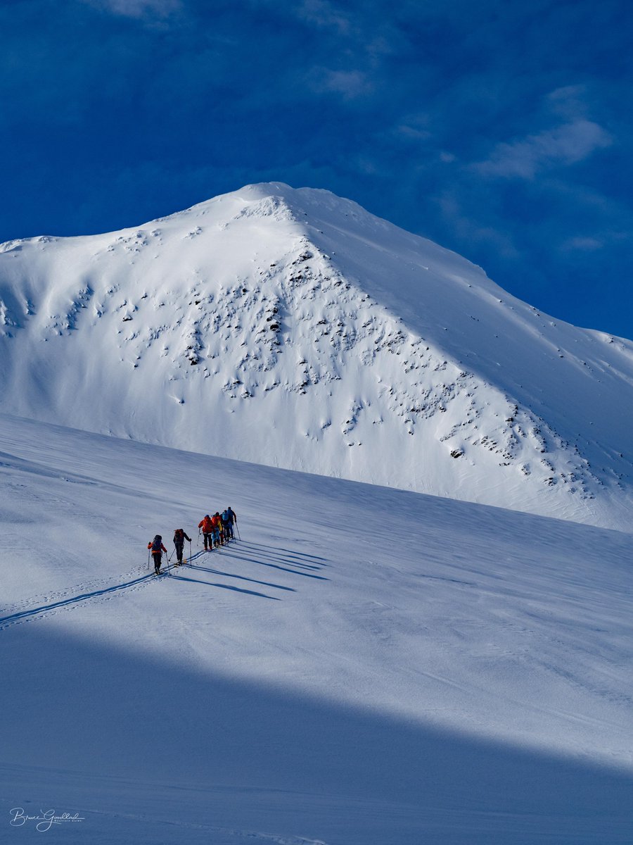 brucegoodlad's tweet image. What an incredible first week in Svalbard, wild weather, great summits, brilliant team in an incredible landscape. Its an incredible privilege to come and work here and share the beauty of the high Arctic.
