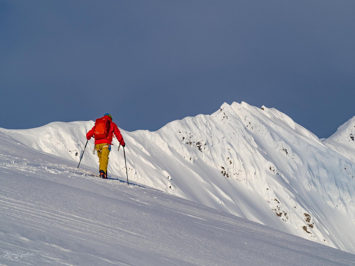 brucegoodlad's tweet image. What an incredible first week in Svalbard, wild weather, great summits, brilliant team in an incredible landscape. Its an incredible privilege to come and work here and share the beauty of the high Arctic.