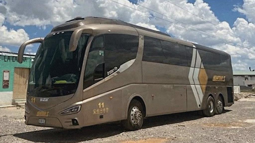 #Видео В Мексике освободили 49 мигрантов, похищенных из автобуса преступной группировкой - ntdtv.ru/126376-v-meksi…