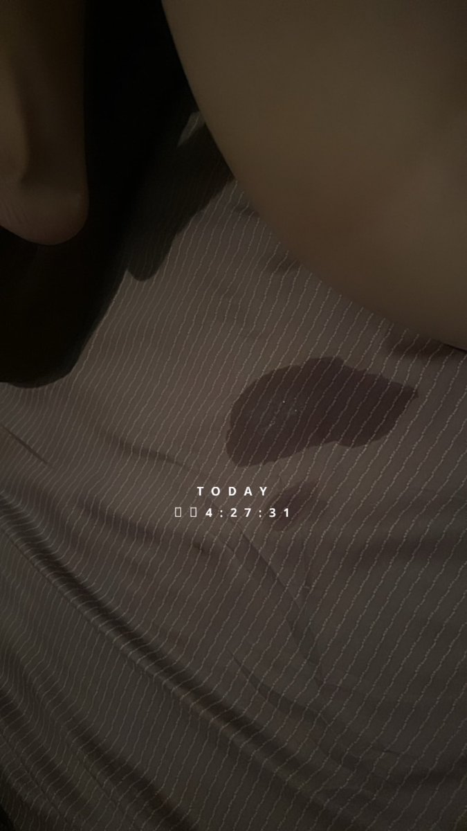 17:00上班前這樣搞自己

重點我開冷氣還玩到滿頭大汗🥵

還好公司很近

我要去沖澡上班ㄌ掰掰👋🏻 https://t.co/0FZb88U15f