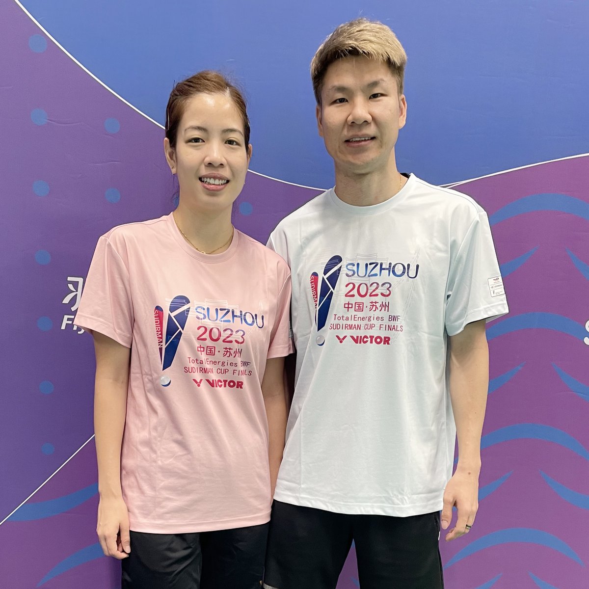 Lee Zii Jia & @soonhuatshevon in VICTOR Sudirman Cup 2023 T-shirts 🤩

Coming soon!

#VICTOR #SudirmanCup2023 #Suzhou2023