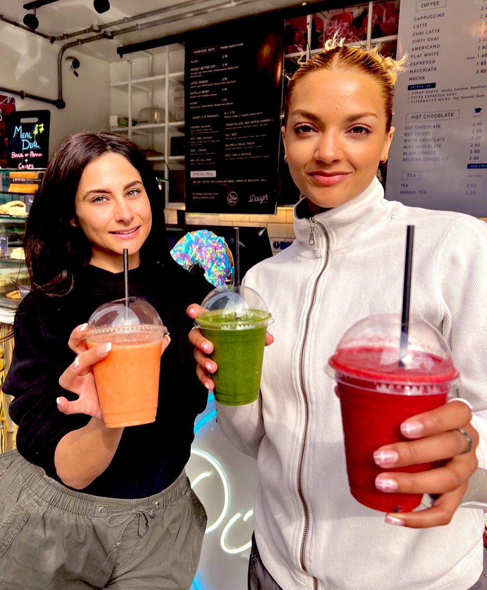 BOXPARK CROYDON (@boxparkcroydon) on Twitter photo 🍎 🍌 DID YOU KNOW 🥕🍓
The lovely people at <a href="/doughbakehouse/">Dough Artisan Bakehouse</a> now do #SMOOTHIES perfect accompaniment to their freshly baked pastries!
Grab one today and kickstart your Friday the right way #EATDRINKPLAY 🍎 🍌 DID YOU KNOW 🥕🍓
The lovely people at <a href="/doughbakehouse/">Dough Artisan Bakehouse</a> now do #SMOOTHIES perfect accompaniment to their freshly baked pastries!
Grab one today and kickstart your Friday the right way #EATDRINKPLAY