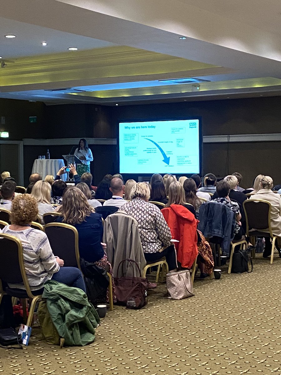 kay_marie83's tweet photo. Our wonderful faculty lead @BellaThakglos giving an inspiring key note speech at the #APNWConference https://t.co/HvgsmZV3zd