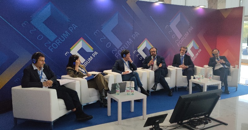 Emanuel46407236's tweet image. RT @TIM_Enterprise: Si è concluso ieri il #FORUMPA2023, l&apos;evento dedicato all’innovazione della #PA. Un’occasione per approfondire le soluzioni evolute di #TIMEnterprise e per sperimentare le funzionalità di #TIMurbanGenius, la piattaforma per le #SmartC…