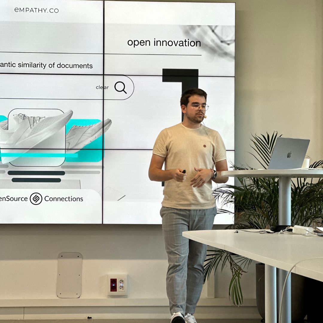 Empathy.co tweet media