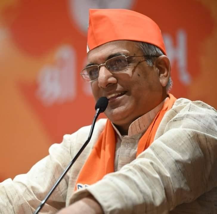 HimanshuG0407's tweet image. @BJP4India के राष्ट्रीय सह-कोषाध्यक्ष 
मंदसौर-जावरा संसदीय क्षेत्र से सांसद श्री @mpsudhirgupta जी को जन्मदिन की हार्दिक शुभकामनाए ! 

बाबा महामृत्युंजय एवं श्री चिरहुलानाथ स्वामी आपको उत्तम स्वास्थ दीर्घायु प्रदान करें।  
@BJP4MP #SudhirGupta #Mandsaur