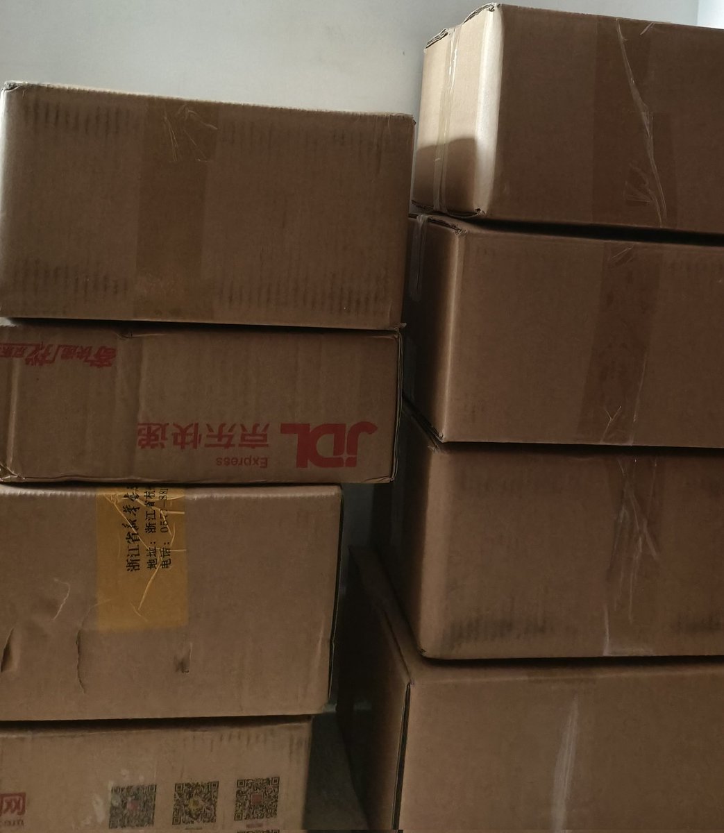 CassanderYoung's tweet photo. I bought more than 20 sets of tgcf and they are arriving one after another🤣🤣🤣 https://t.co/pA7YaEHA2K