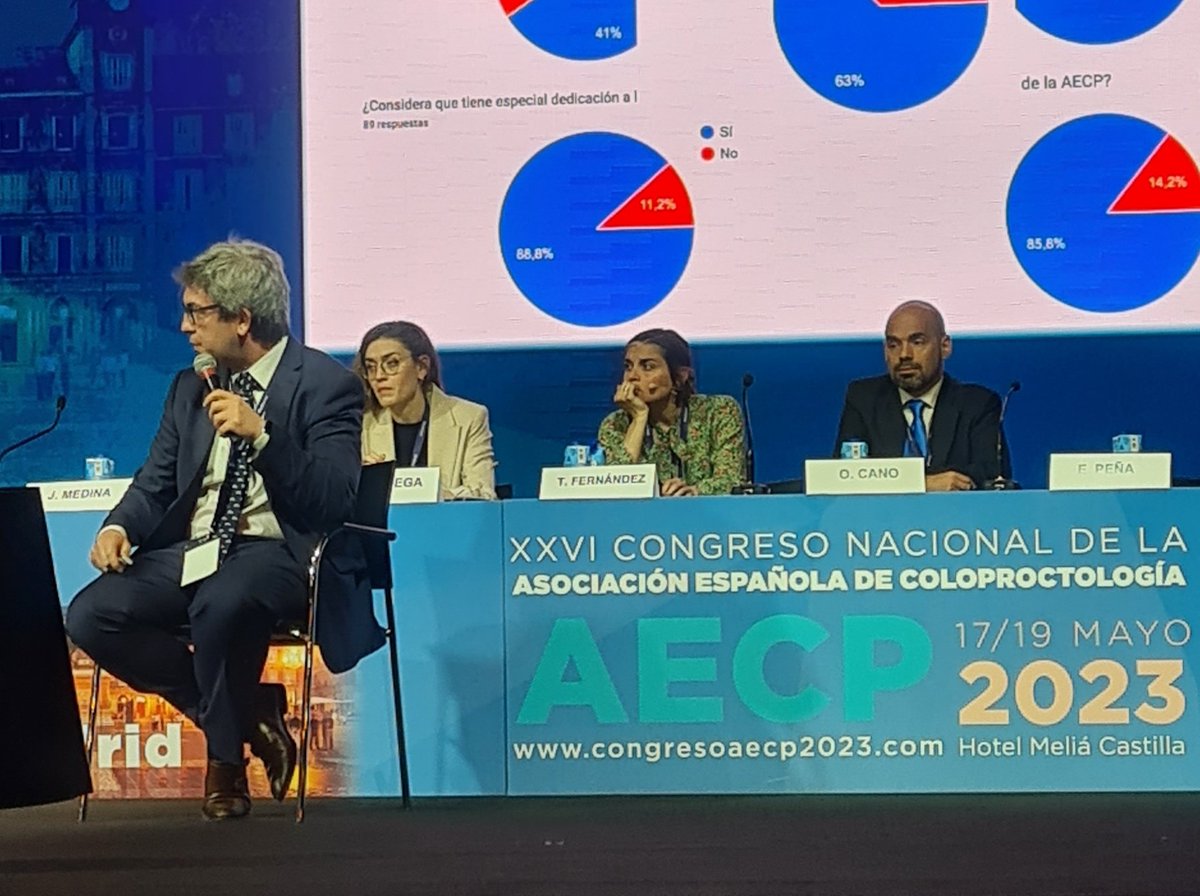 sofiacrcr's tweet photo. Mesa del #GrupoJoven de la @AECP_FAECP 
¡Qué orgullo de poder llamar amigos a varios de ellos! 
@FdezMig @OscarCanoValde1 @DrCarlosCerdan 

#CongresoAECP2023
#AECP2023

(Pero hay que hacer un grupo viejoven >40 🤪) https://t.co/2Fzmef3lAm
