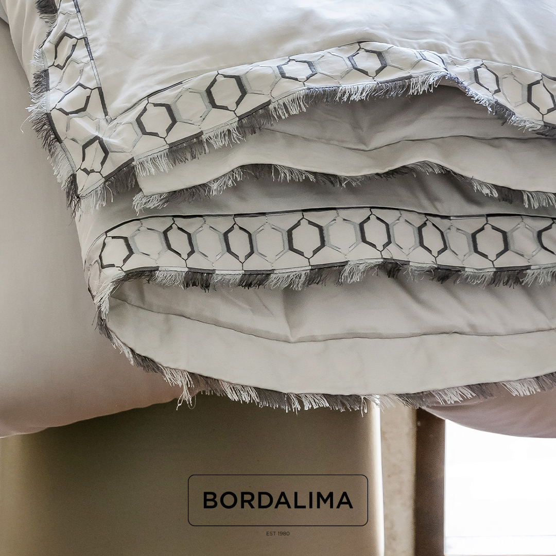 Geometry adds dimension and intrigue while maintaining the essence of calm and modernity.

#bordalima #embroidery #industrialembroidery #embroideryart #textiles #textiledesign #textileart #homedecor #homedetails #hometextile #hometextilespremium #home #madeineurope