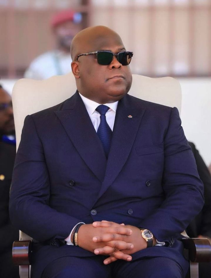 Depuis que le CONGO a existé, aucun PRÉSIDENT n'a fait mieux en 4 ans que @fatshi13 .
Kabila KANAMBE mixage
M'zee LD KABILA hyperinflation
Mobutu héritier destructeur