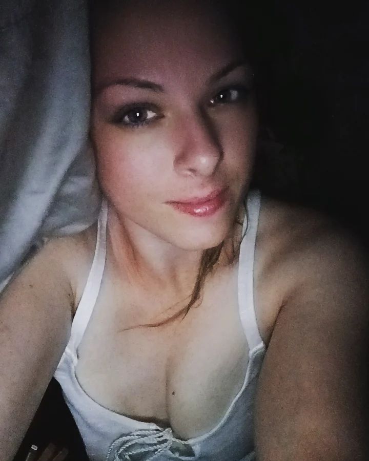 NaniskaTali's tweet photo. Lying in bed awake, but yes I'm quite happy.
#beautify #nightphotgraphy #notsleepy #model #ModelReveal #modelmedia #selfie #pretty #prettygirls #pretty https://t.co/p24qRTK2Bn