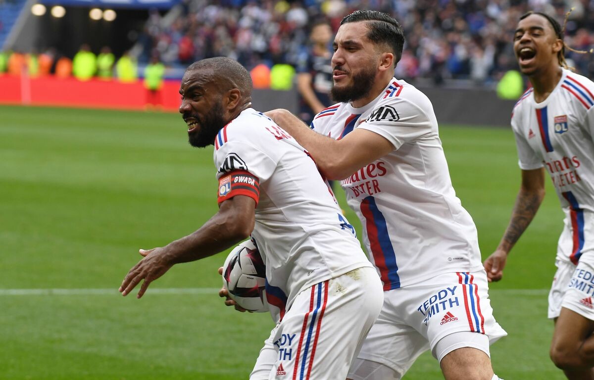 20minutesSport's tweet photo. OL - AS Monaco EN DIRECT : La dernière chance pour les Lyonnais de s’accrocher à l’Europe ?… Suivez le match avec nous dès 20h45…
➡️ https://t.co/oxNhsxcDWN https://t.co/bFiuArP82V