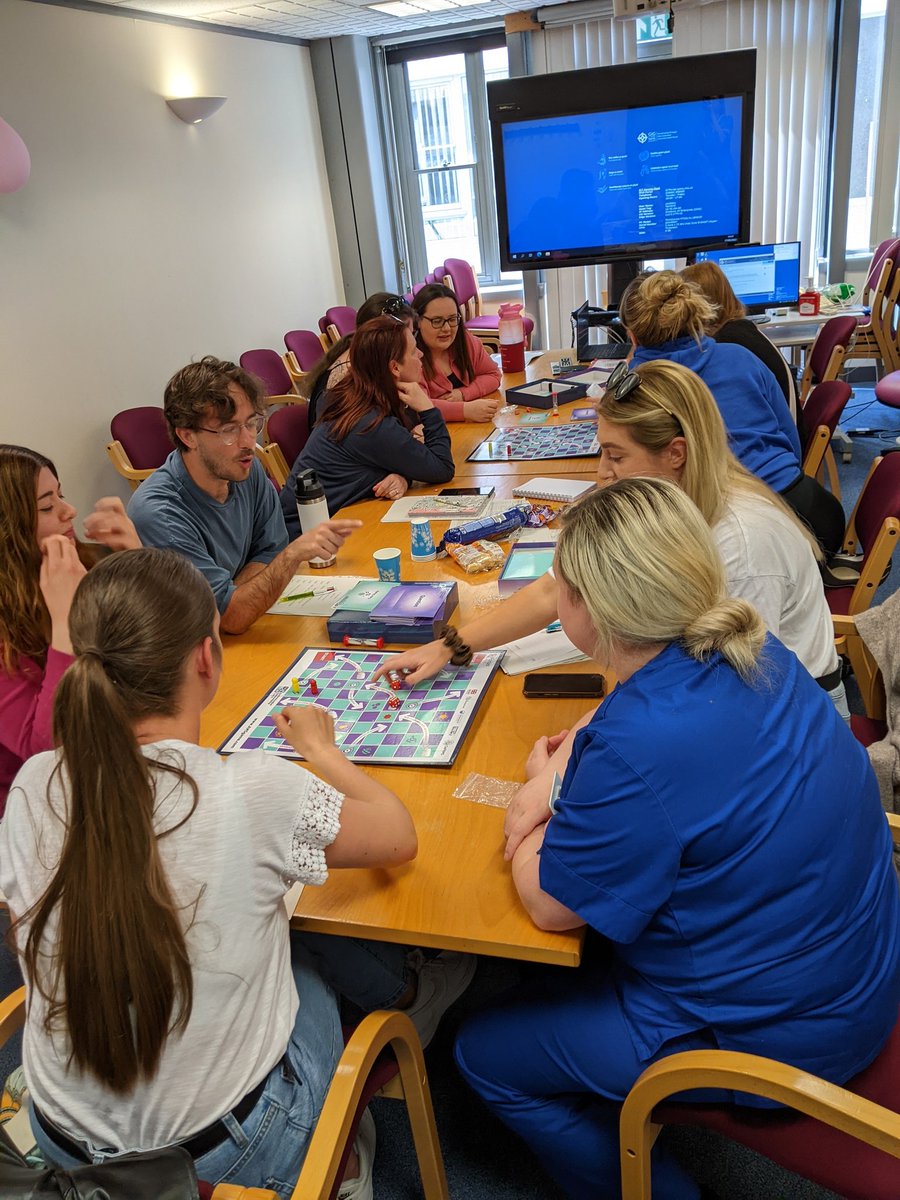 clara_auyeung's tweet photo. Some great answers from these enthusiastic ygc children nurses @BetsiCadwaladr #centralIHC #amsgame session, learning appropriate use of #antibiotic & #AntimicrobialResistance @cab5554 @RhysIDav https://t.co/0gCw60n1pW