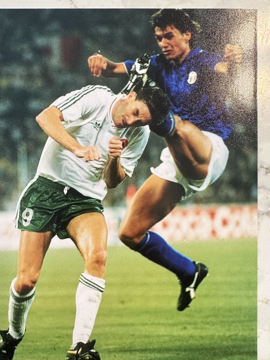 Realaldo474's tweet image. One of my favourite photos !italia 90 quarter finals.Maldini doing what he did(what a player too)When you just have to put youre head In whatever happens 💪PS No foul was given 😂😂😂