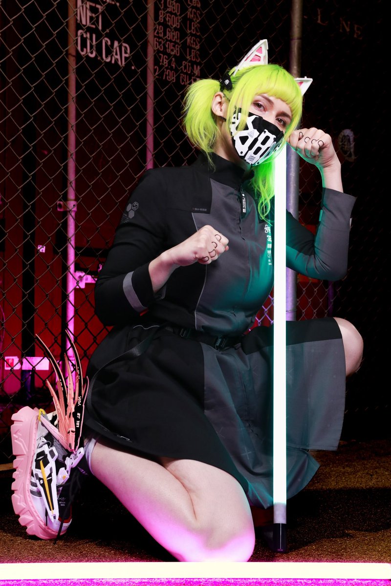 Cyberpunk style costume
Night vision. I’m going to see what I can upgrade this footage to Blender quality. Model: <a href="/kayz0rbeam/">Kayz0rbeam</a>