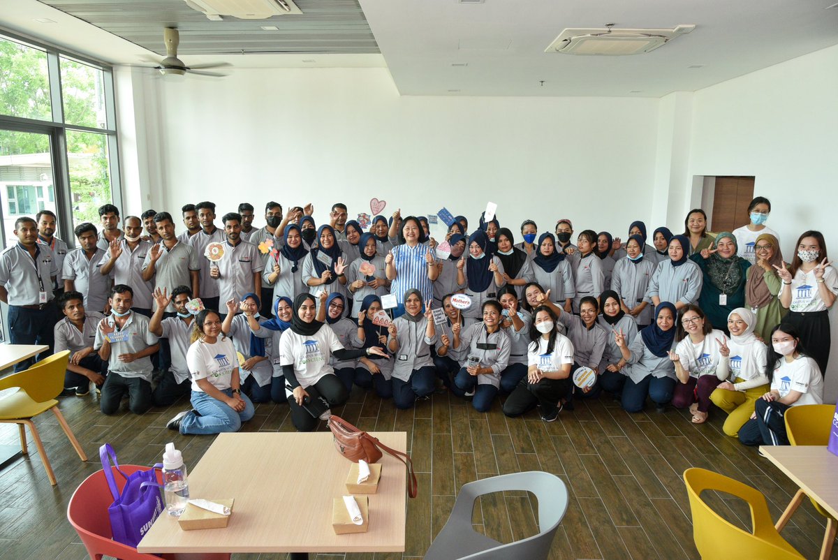 SunwayU's tweet photo. In conjunction with the 'Cultivating A Giving Generation Month,' we had an appreciative day yesterday to express our heartfelt gratitude to the incredible janitors and security personnel who work tirelessly behind the scenes! ❤️
#CampusWithAConscience #SunwayCares https://t.co/oeYxIS6JVk