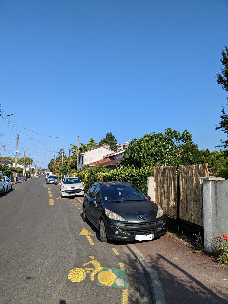 On passe comment ? #GCUM #QuartierGodard <a href="/VilleduBouscat/">Ville du Bouscat</a> <a href="/GwenaelLamarque/">Gwénaël LAMARQUE</a>