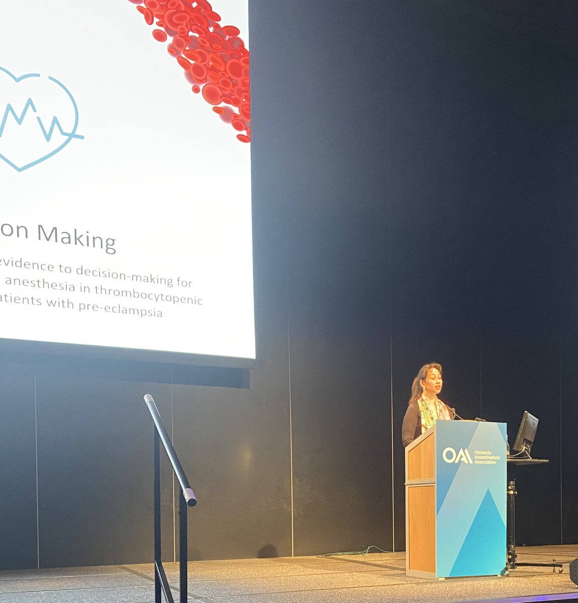 OAAinfo's tweet image. @LimGrapes from @OBAnesUPMC picks up from @AliciaTDennis with expert interpretation of evidence based guidance on best practice managing challenging severe #preeclampsia #OBAnes management risks vs benefits