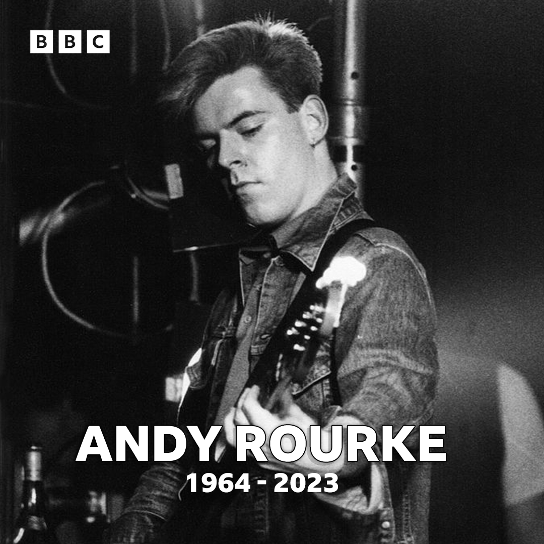 BBC6Music's tweet photo. We are very sad to hear of the passing of Andy Rourke, the much revered bassist of The Smiths.     

Johnny Marr confirmed "with deep sadness" that Rourke had died.   

Our thoughts are with his family and friends.  

📸: Getty Images https://t.co/6fUKcnu3hh