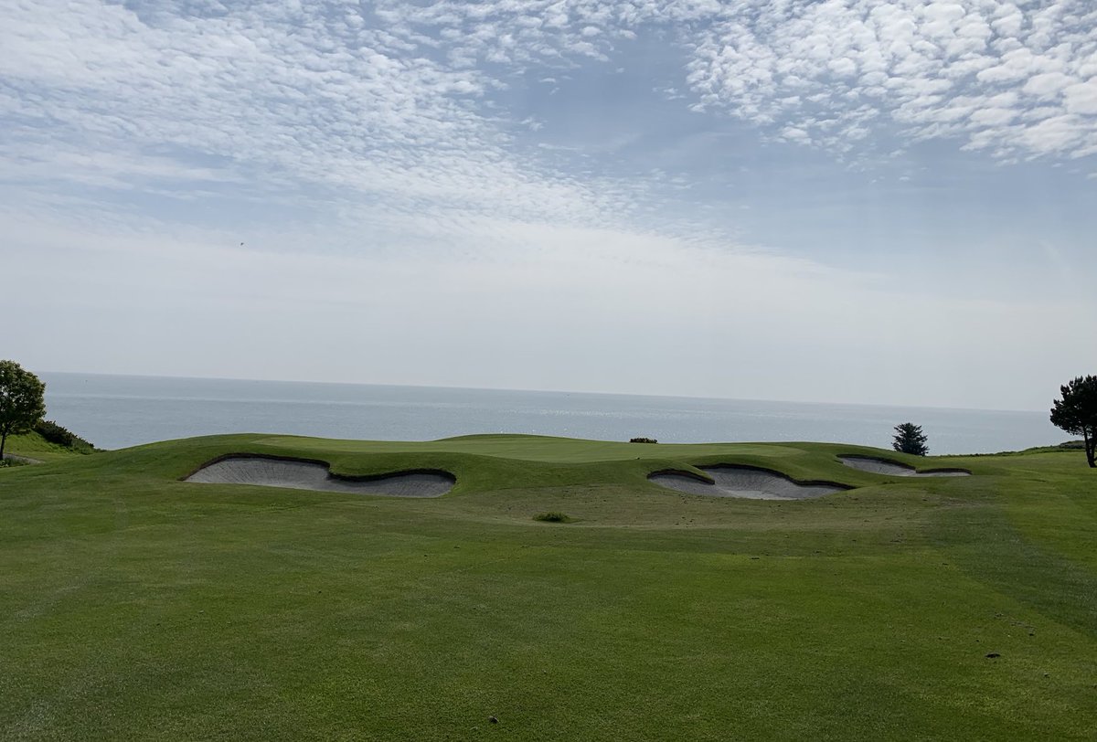 The final finishing touches to the new bunkers progressing well ⁦<a href="/BlainroeGC/">Blainroe Golf Club</a>⁩ . First batch of bunker sand has arrived so hopefully the next pictures will show bunkers with sand. Can’t wait. ⁦<a href="/WestenborgGolf/">Marc Westenborg</a>⁩ ⁦<a href="/DARGolf_/">DARGolf Construction</a>⁩