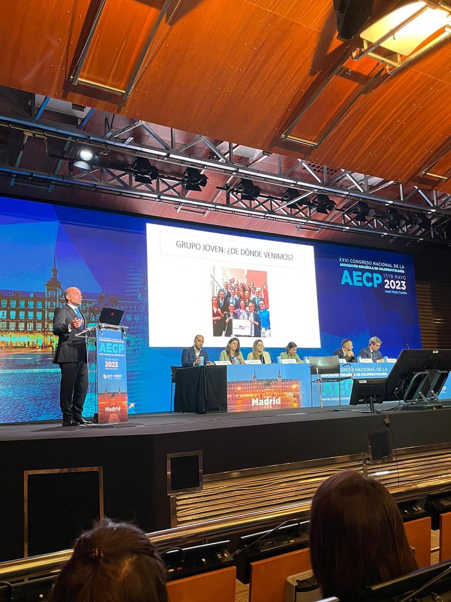 InconAsiaZAZ's tweet photo. InconAsia: RT @AECP_FAECP: @OscarCanoValde1 nos presenta la Guía Formativa para la Formación en Cirugía Colorrectal creada por el Grupo Joven de la AECP ⭐️ #CongresoAECP2023 https://t.co/wYMfA9xnXv