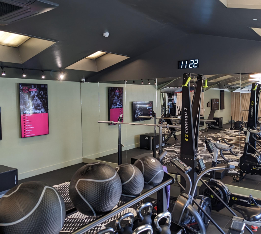 Underground Gym Group's new venue 🎾 Our IT support engineers have been on hand making sure their new network is fully working ✅ For more info about leisure and gym IT support 👉zurl.co/G1oC 

#ITsupport #leisureindustry #gym