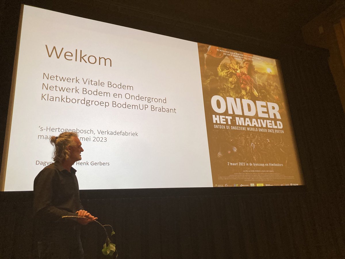 ⁦@marcvanwill⁩ op ma 15/5 in ⁦@verkadefabriek⁩ over documentaire die de fascinerende wereld direct onder onze voeten in beeld brengt. Film toont grote belang van gezond #bodemleven ⁦<a href="/VitaleBodem/">Vitale Bodem Brabant</a>⁩ ⁦<a href="/Btr_Bodem_Bhr/">Beter Bodembeheer</a>⁩ ⁦<a href="/Brabant/">Provincie Noord-Brabant</a>⁩ ⁦⁦⁦<a href="/bodemfilm/">Onder Het Maaiveld (de film)</a>⁩