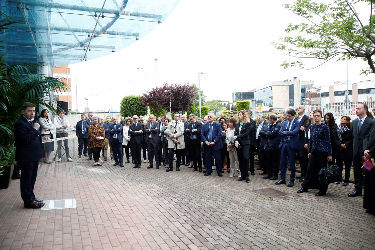 Thales_Alenia_S's tweet photo. E’ stato inaugurato oggi, a Roma, lo stabilimento di @Thales_Alenia_S  che ospiterà nuove risorse, nuove aree operative e uffici per il management e design di satelliti di Telecomunicazione e Navigazione.
👉https://t.co/s03ZH0unpe https://t.co/TG2EmzPcOa