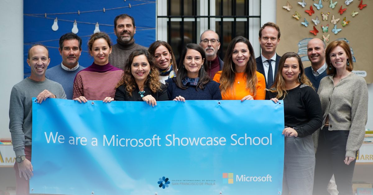 Nuestro Colegio, gracias a la implicación del equipo docente, está certificado como Microsoft 365 Showcase School, 🏫 un identificador de Colegios pioneros en el empleo de herramientas tecnológicas adaptadas a la educación. ¡Qué emocionante! 😃