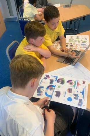 smmjjnr's tweet image. 6AC are currently busy working on designs to help us create our new school library. The children are using scaled drawings with other maths skills creatively. 
Let's just hope they can stick to the budget! #mathsinlife #watchthisspace #readingforpleasure