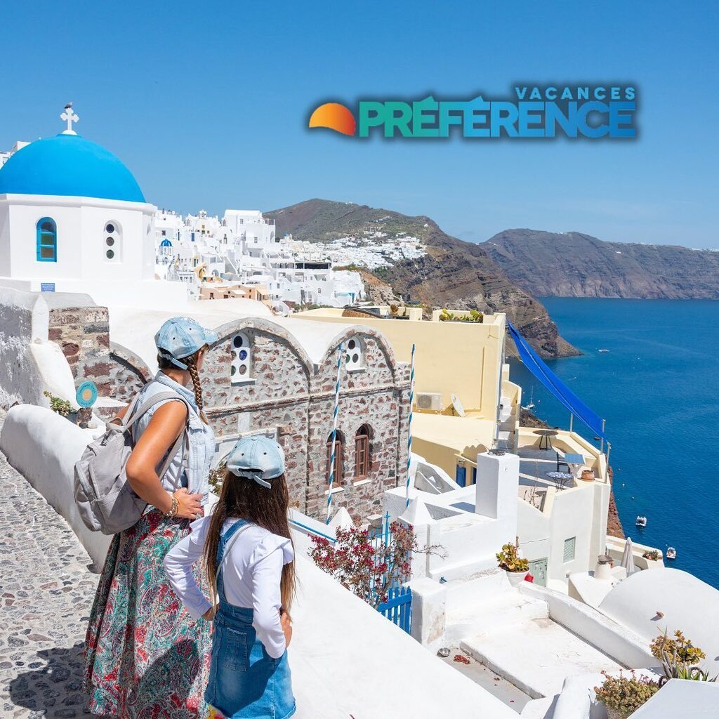 VacancesPref's tweet photo. Les voyages en famille sont le plus beau cadeau que nous puissions offrir à nos enfants, car ils façonnent leur vision du monde et créent des souvenirs précieux qui réchaufferont leur cœur pour toujours. 👩‍👧‍👦❤️✈️
-

Family travel is the greatest gift we… https://t.co/pj8uuypvAl https://t.co/zxHUQ0QQAo