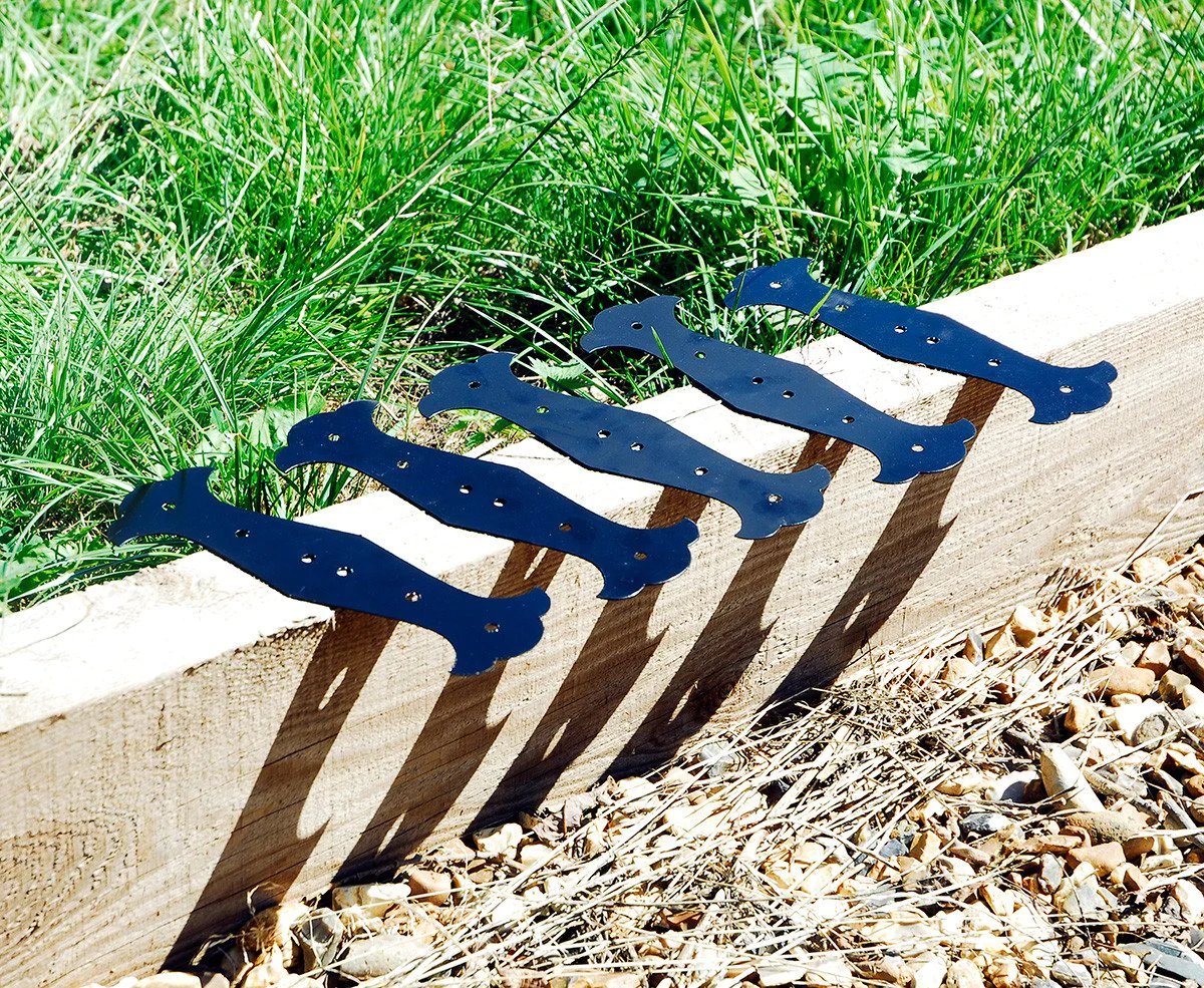 sleeperbrackets's tweet photo. Sturdy, reliable and instantly iconic these brackets can be used to add a theme to your garden and come in straight as well as angled variants (angled variants can be used inside or outside the bend). https://t.co/p2oVbEuvfi