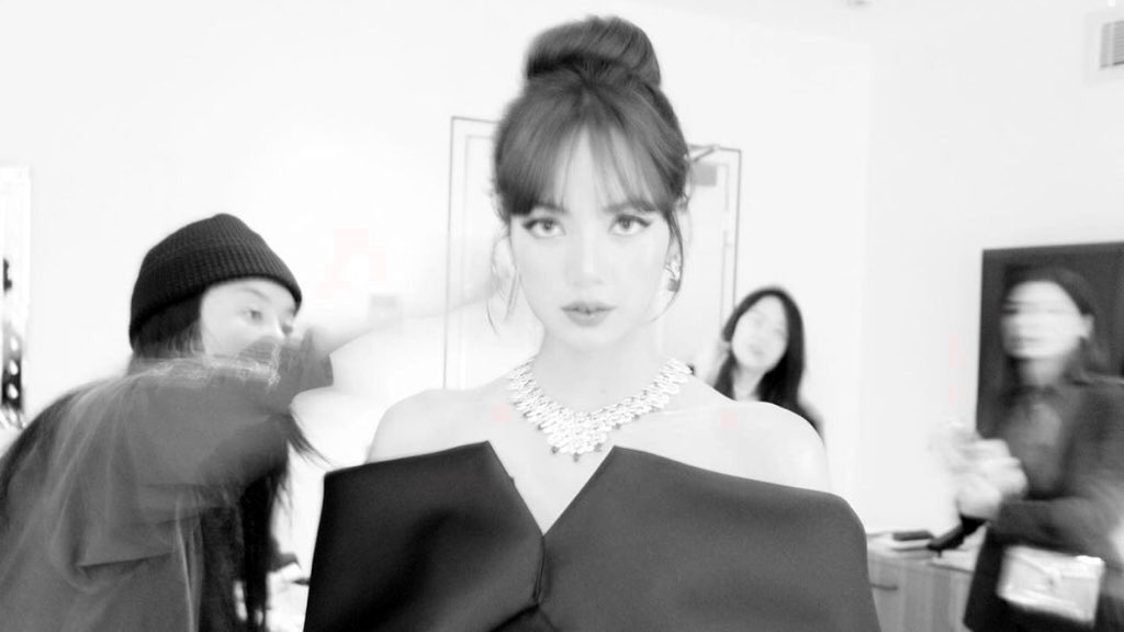dollsiqn's tweet photo. https://t.co/V50fAm7aHo