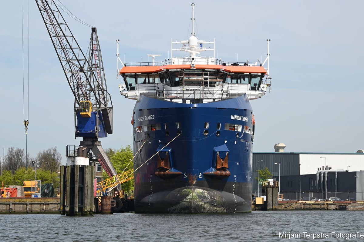 #hopper #dredger #HansonThames seen by
@damen #Shiprepair in #Port of #Amsterdam #PortofAmsterdam #HavenAmsterdam #sailing #maritime #shipsinpics #ships #shipspotting #shipphotography #instashipping #humanatsea #seafarers #photography #shipping #ship